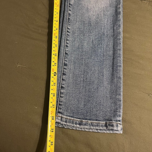 Lucky Brand Jeans - Picture 4 of 5